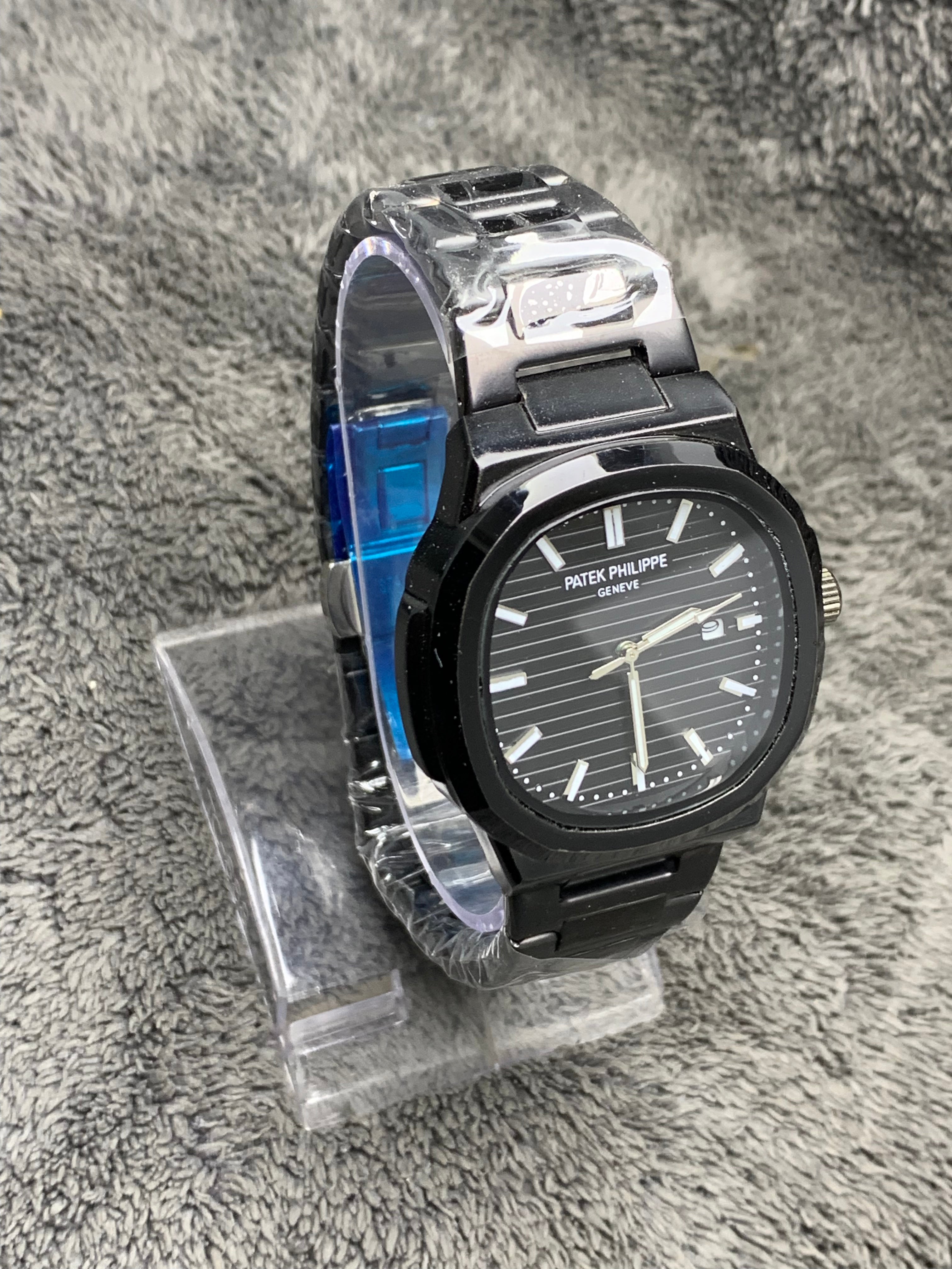 Patek Philippe – All Black