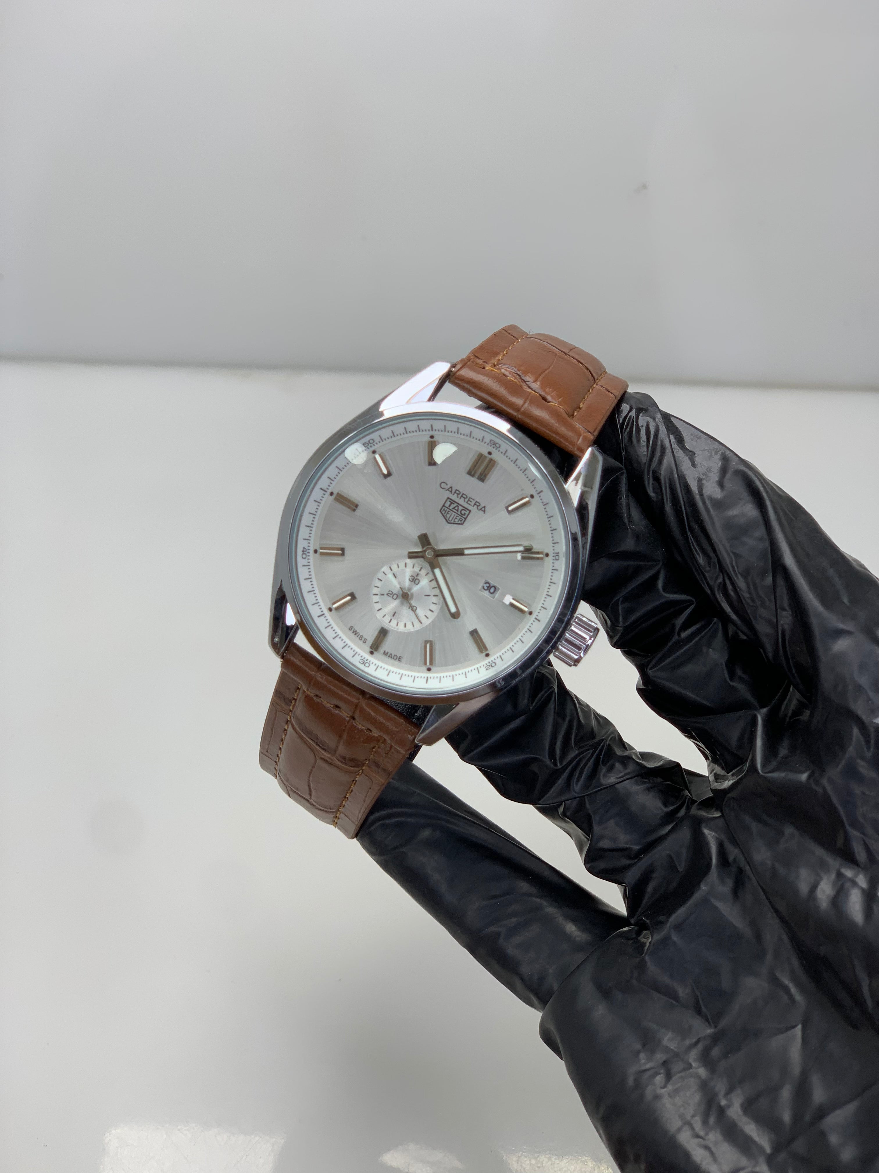 Tag Heuer  – Brown White