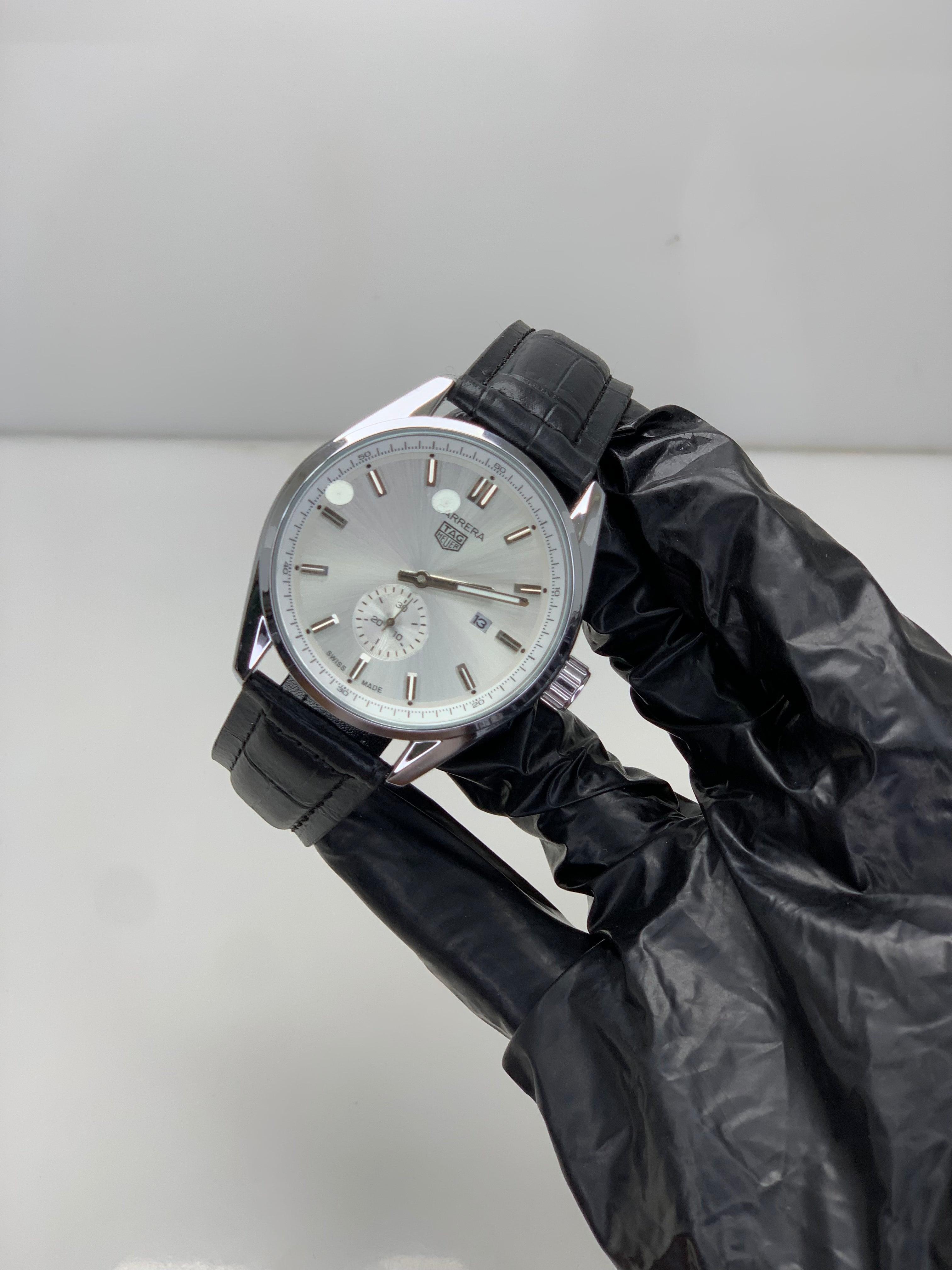 Tag Heuer – Black White