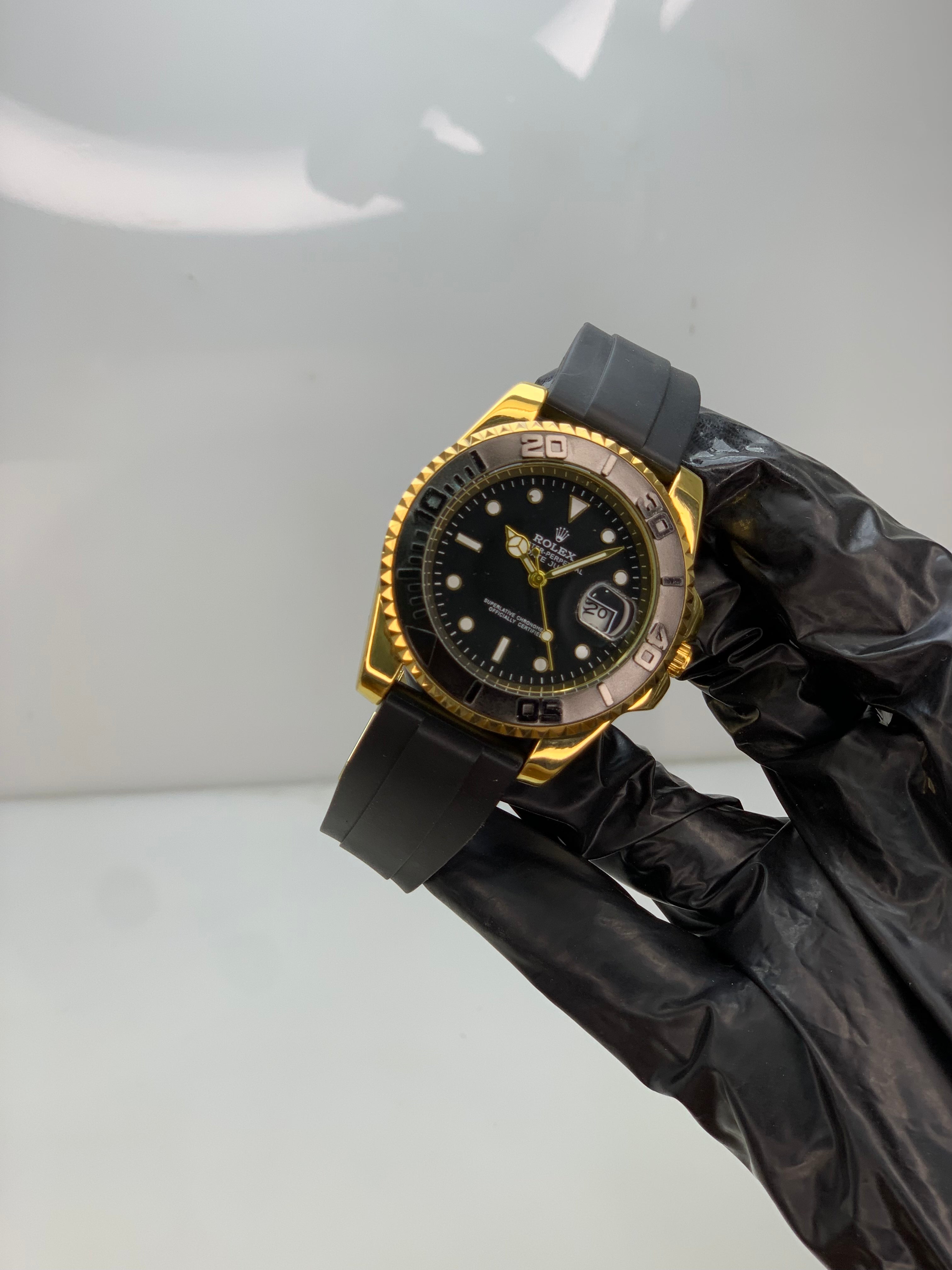 Yacht-Master Rolex – Black Golden