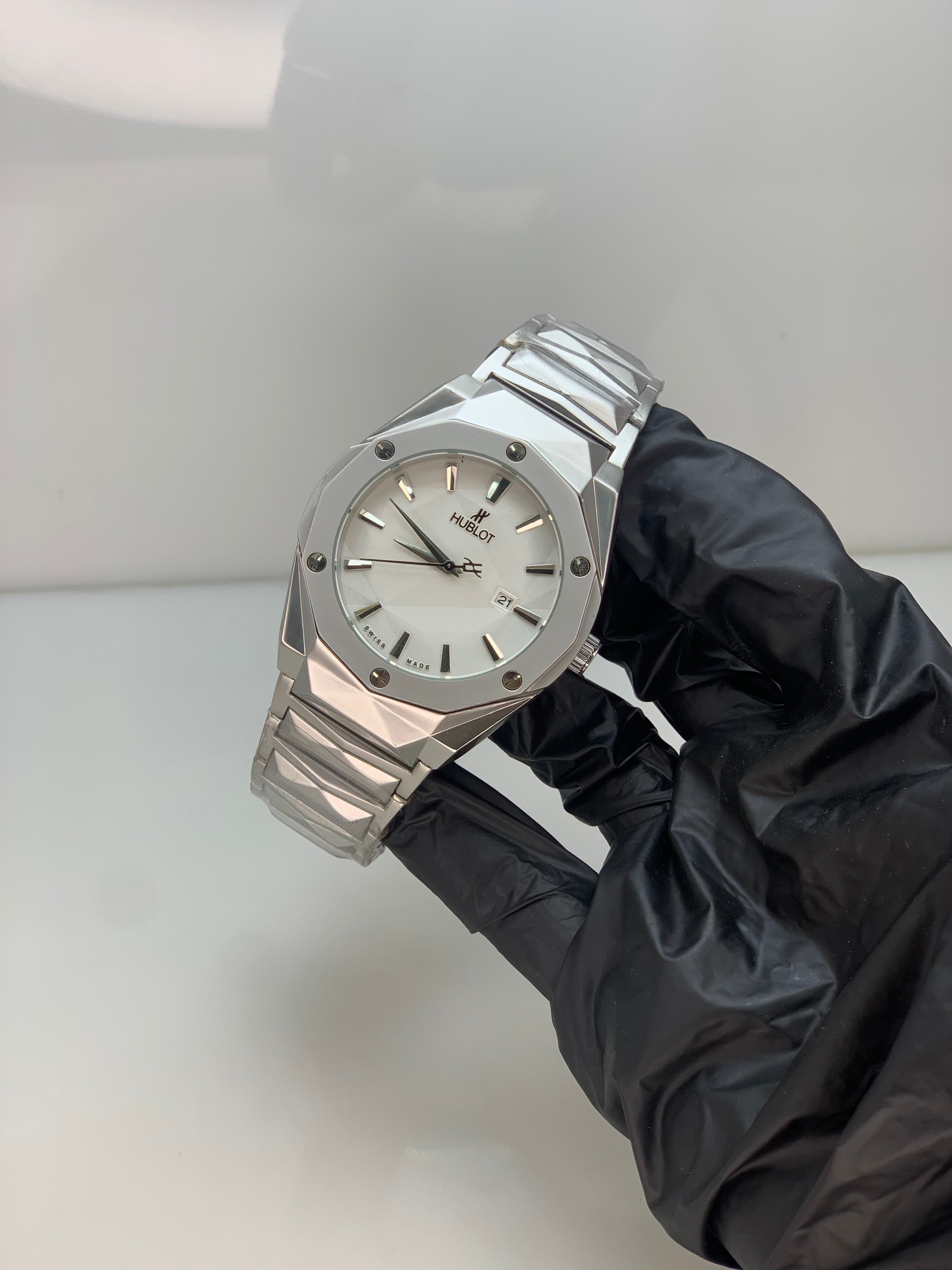 HUBLOT - Silver With White dial